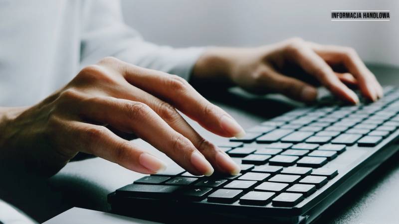 Jakie cechy powinna mieć ergonomiczna klawiatura?