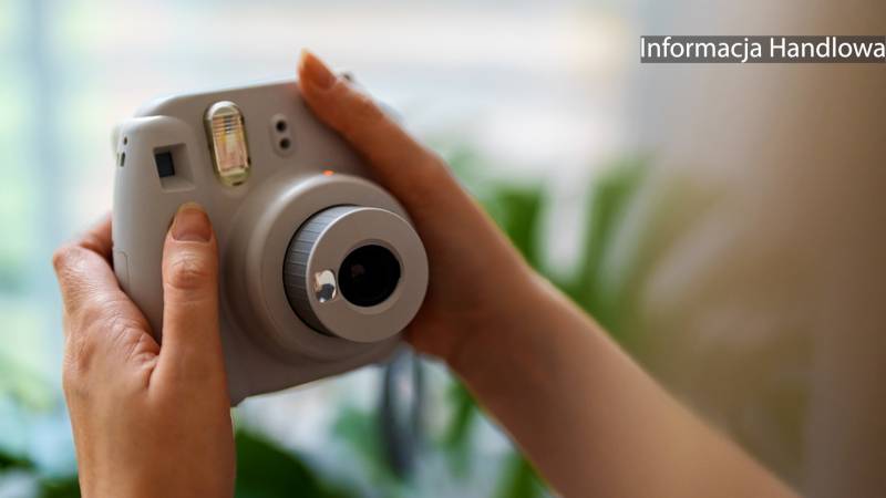 Jakiego Instaxa kupić? Przegląd aparatów Fujifilm