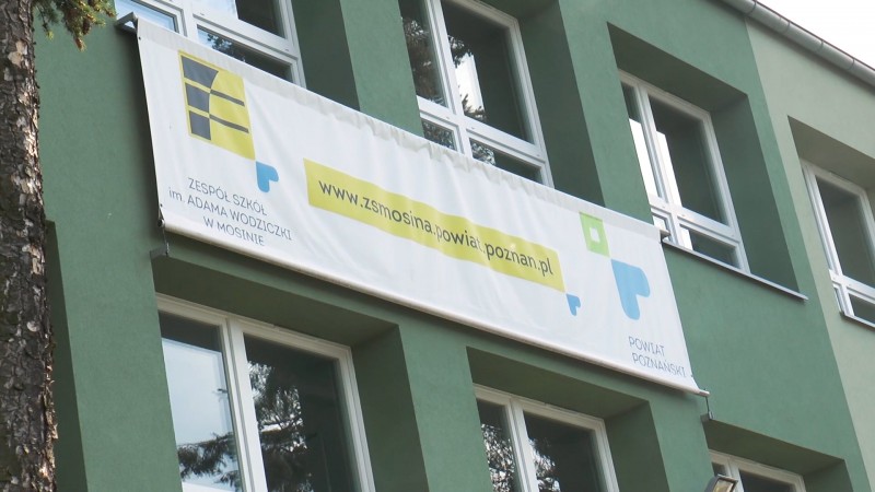 SZKOŁY POWIATU POZNAŃSKIEGO - Zespół Szkół im. Adama Wodziczki w Mosinie 