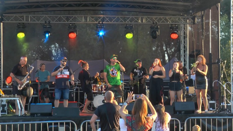 WAKACYJNY PRZYSTANEK MUZYCZNY ZESPÓŁ GUN JAH